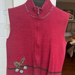 WOOLRICH Women's Ruby Christmas Sweater VEST Size L Zip Up Bells dry cleaned